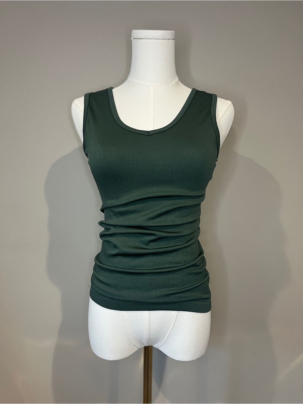 LuLaRoe Ribbed V-Neck Tank - Forest Green